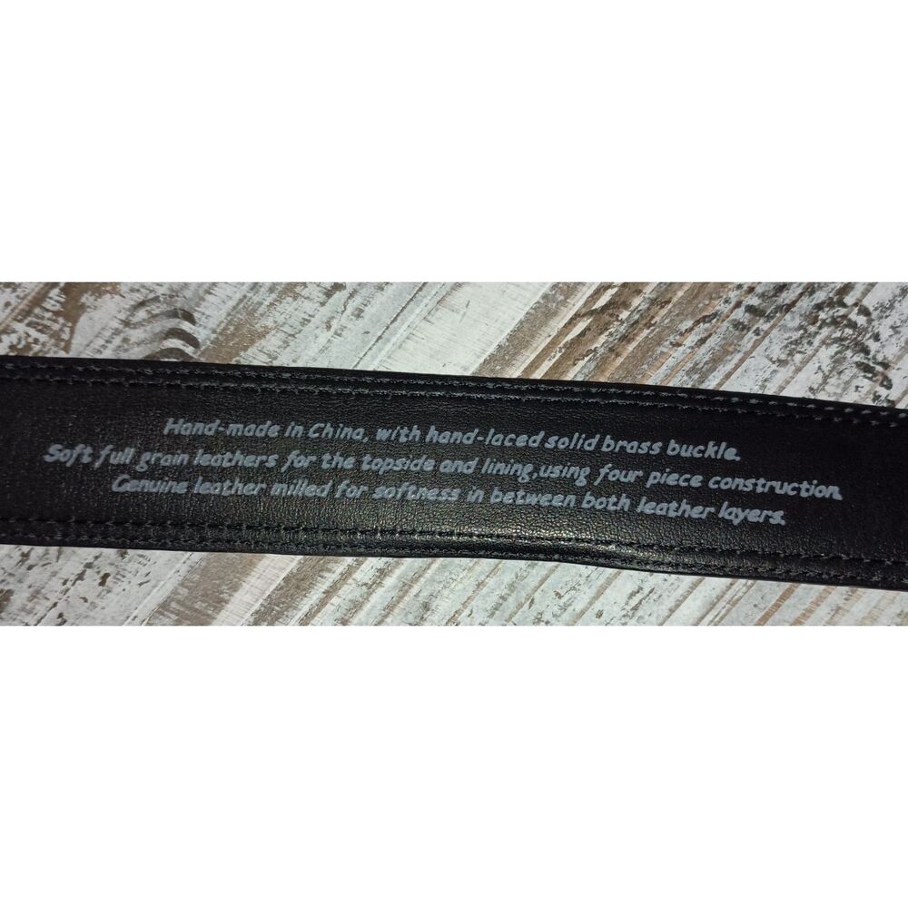 NO BRAND: Black Genuine Leather Belt with Brass Buckle, Men's Size 52 - Picture 3 of 3